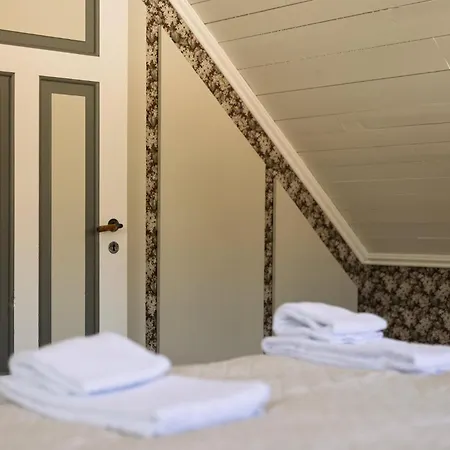 Tommerhuset Pa Brekketunet 度假居 *