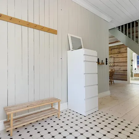 Tommerhuset Pa Brekketunet 別荘 *