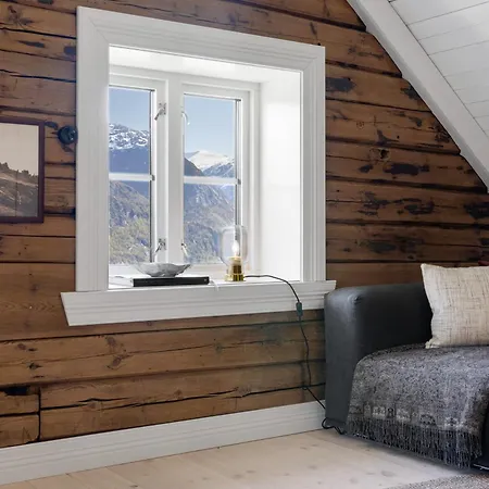 Tommerhuset Pa Brekketunet 度假居