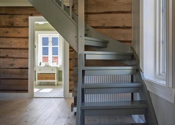 Tommerhuset Pa Brekketunet Сasa de vacaciones Stryn